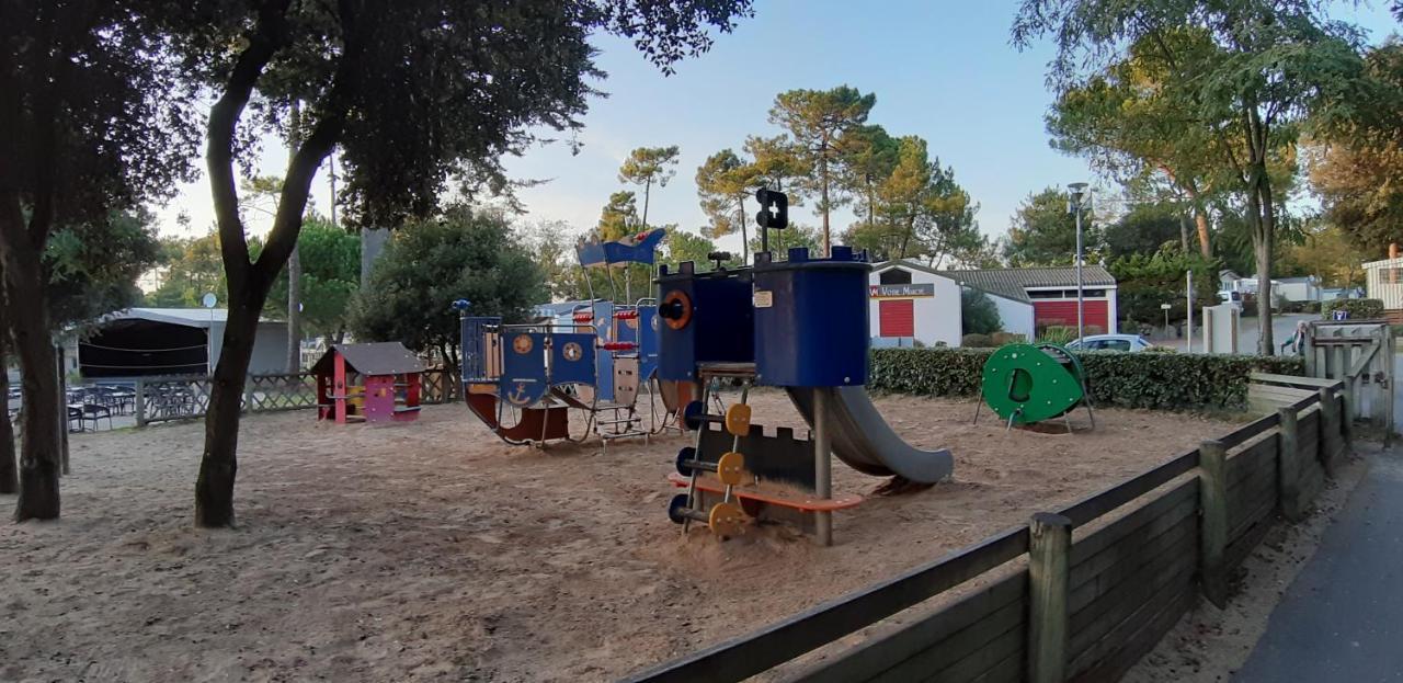 Mobil Home 6 Places Climatise Σαιν-Ζαν-ντε-Μον Εξωτερικό φωτογραφία