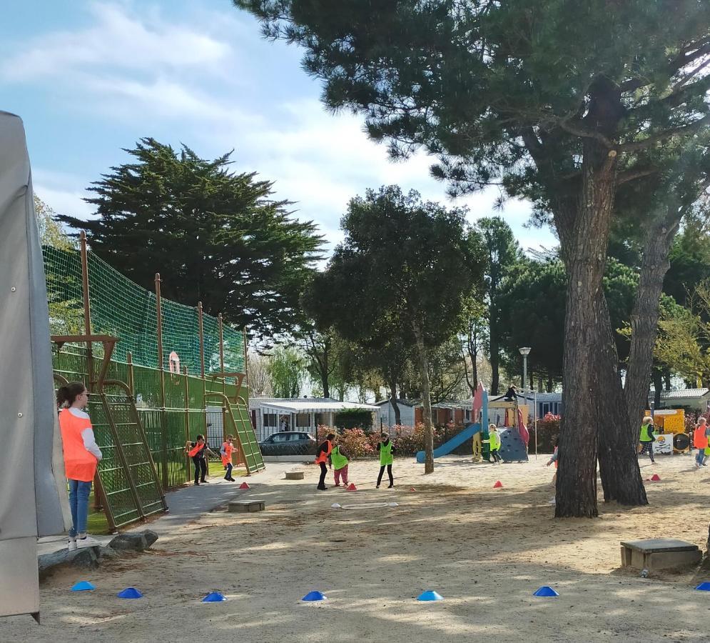 Mobil Home 6 Places Climatise Σαιν-Ζαν-ντε-Μον Εξωτερικό φωτογραφία